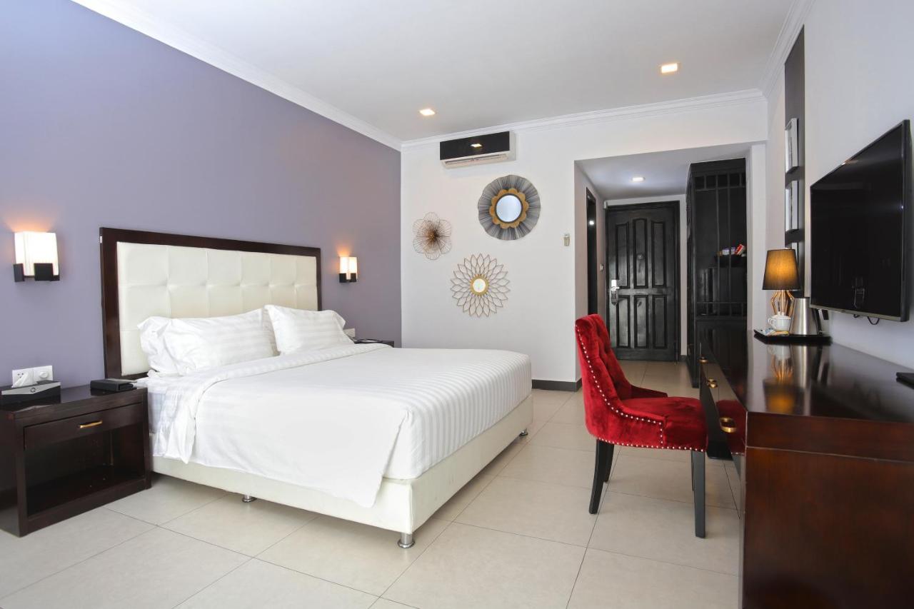 Queenco Hotel & Casino Preăh Sihanŭk Zewnętrze zdjęcie