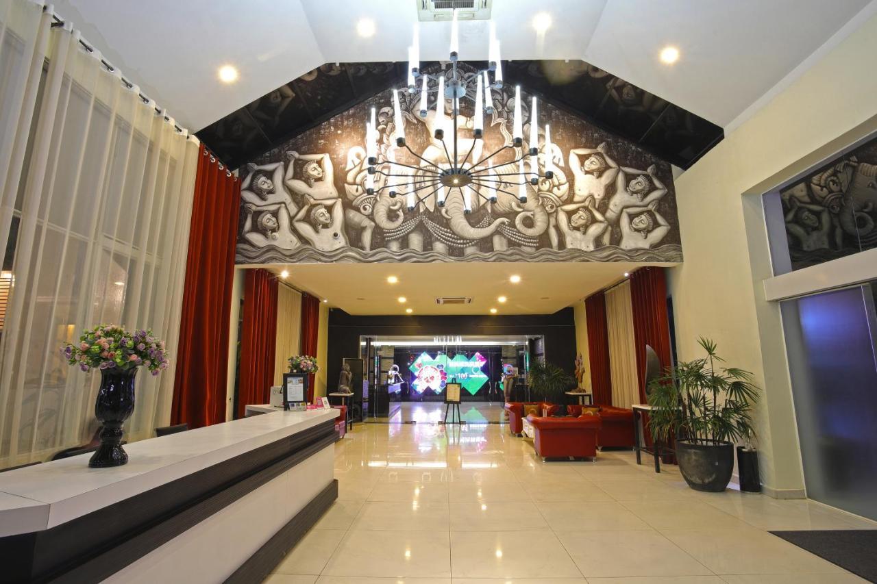 Queenco Hotel & Casino Preăh Sihanŭk Zewnętrze zdjęcie
